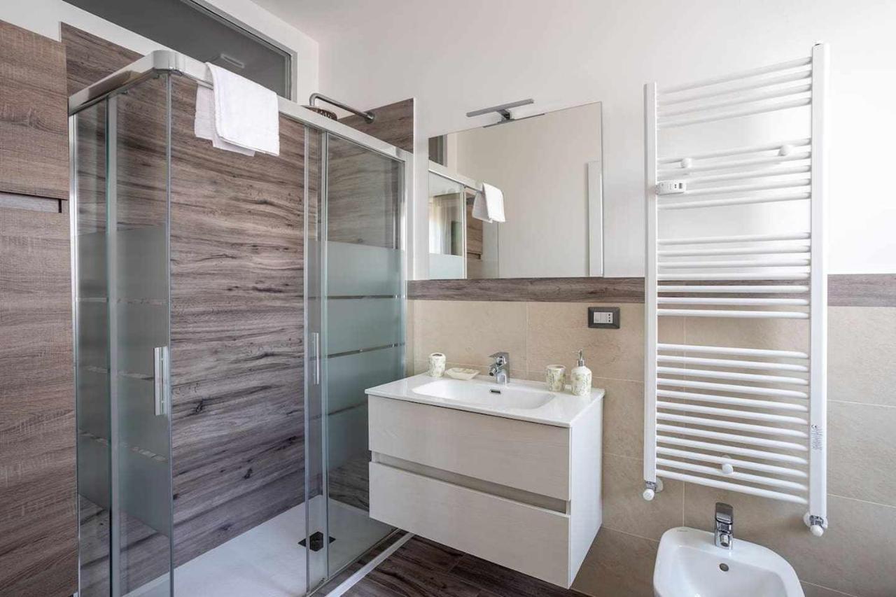 Milano City Apartments - Parking And Comfort - Spacious Apt Up To 8 Pax Exteriér fotografie