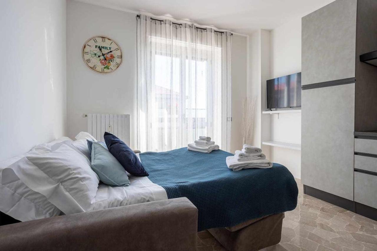 Milano City Apartments - Parking And Comfort - Spacious Apt Up To 8 Pax Exteriér fotografie