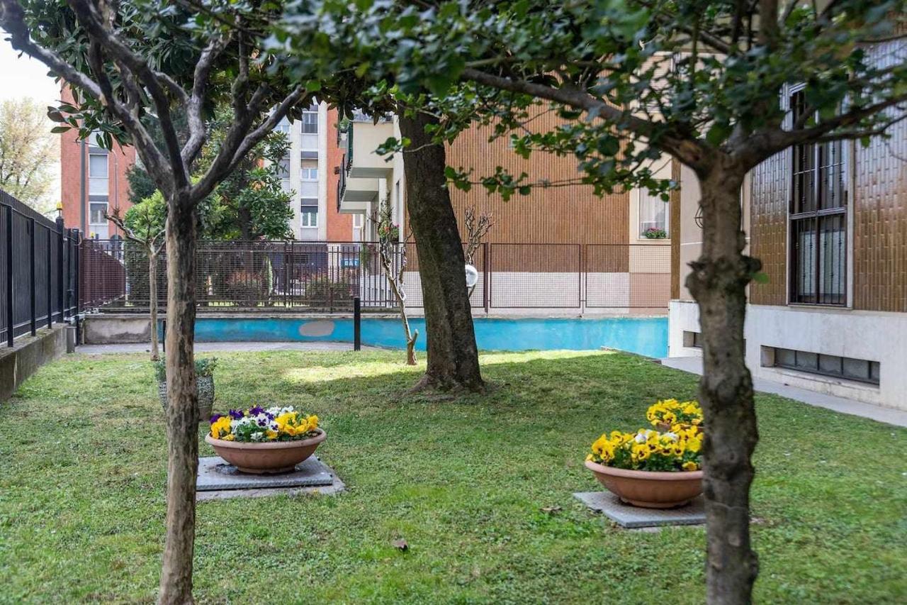 Milano City Apartments - Parking And Comfort - Spacious Apt Up To 8 Pax Exteriér fotografie